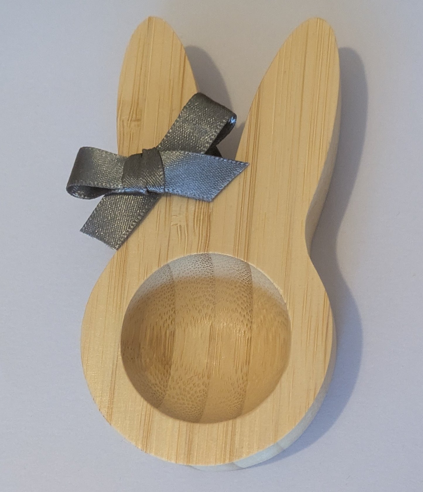 Bamboo bunny egg cups