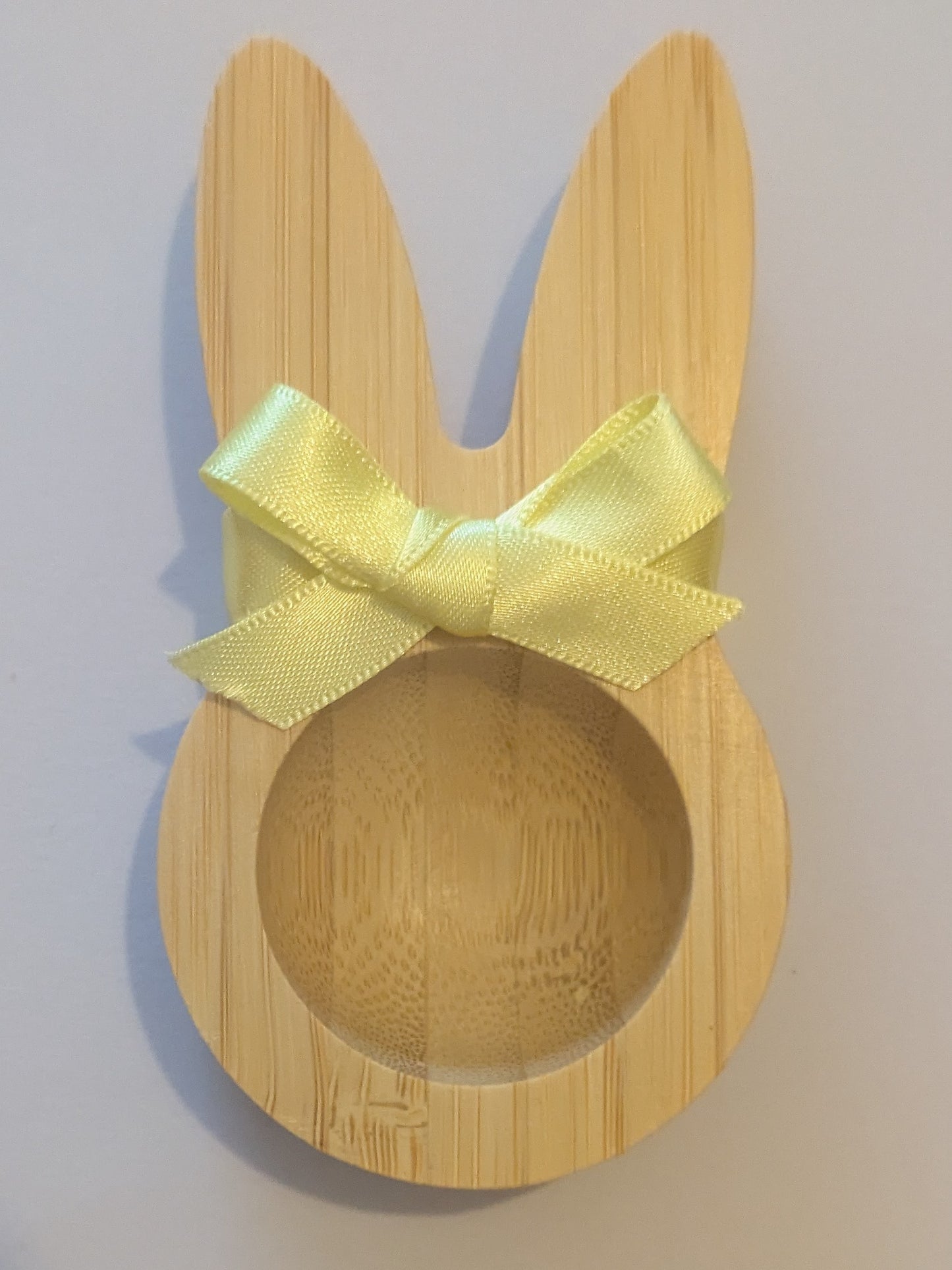 Bamboo bunny egg cups