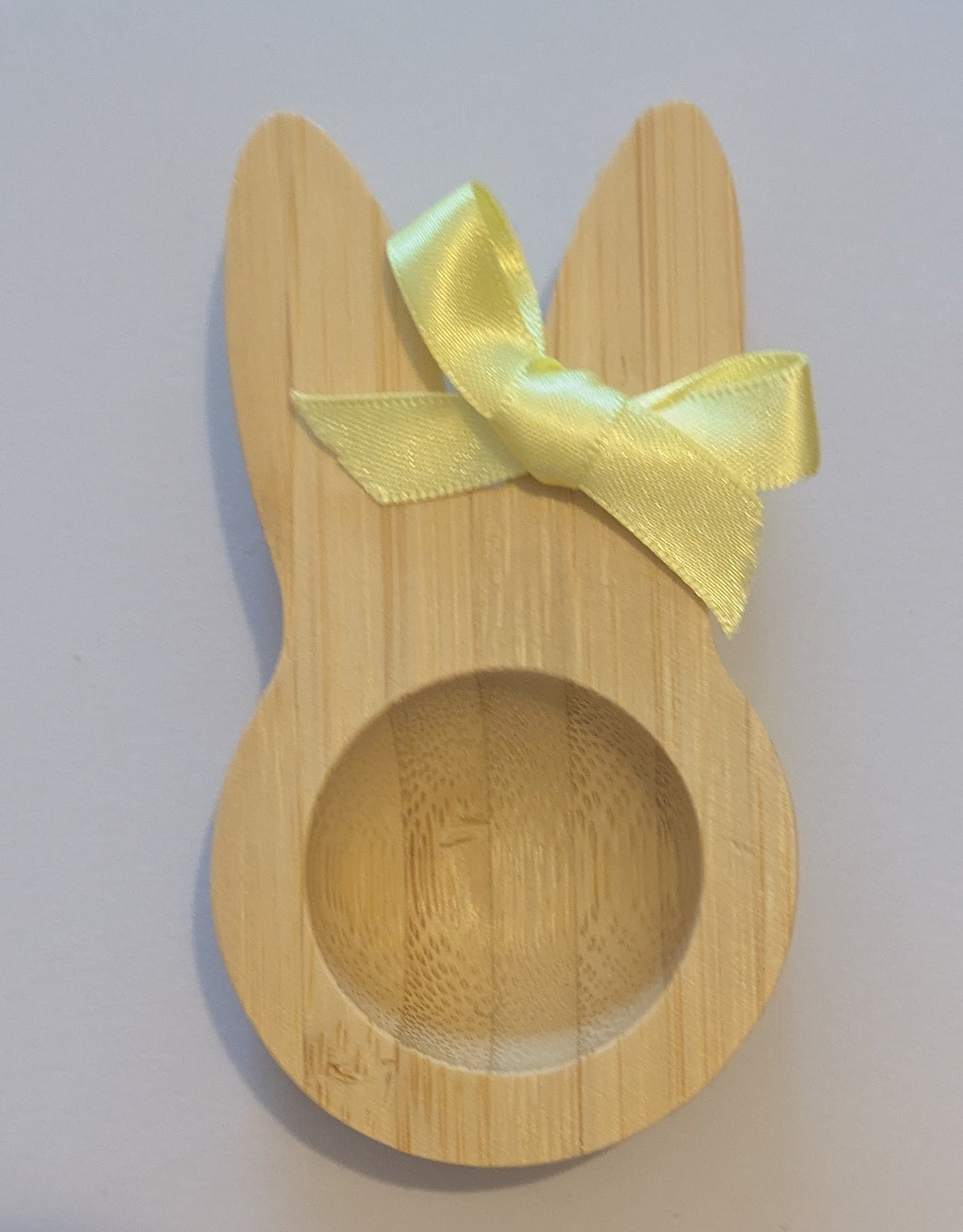 Bamboo bunny egg cups