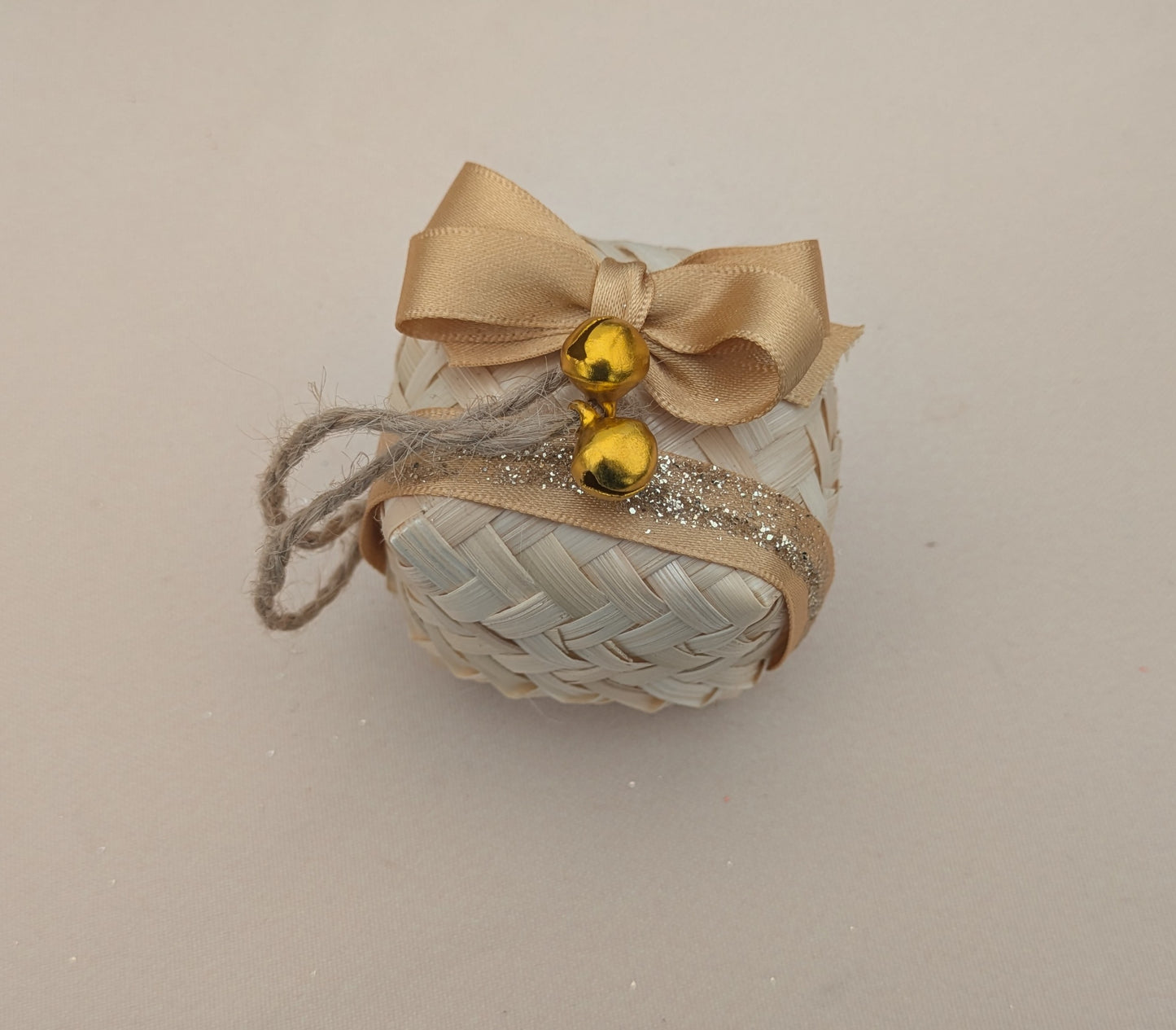 Christmas tree decoration - 3 colours available