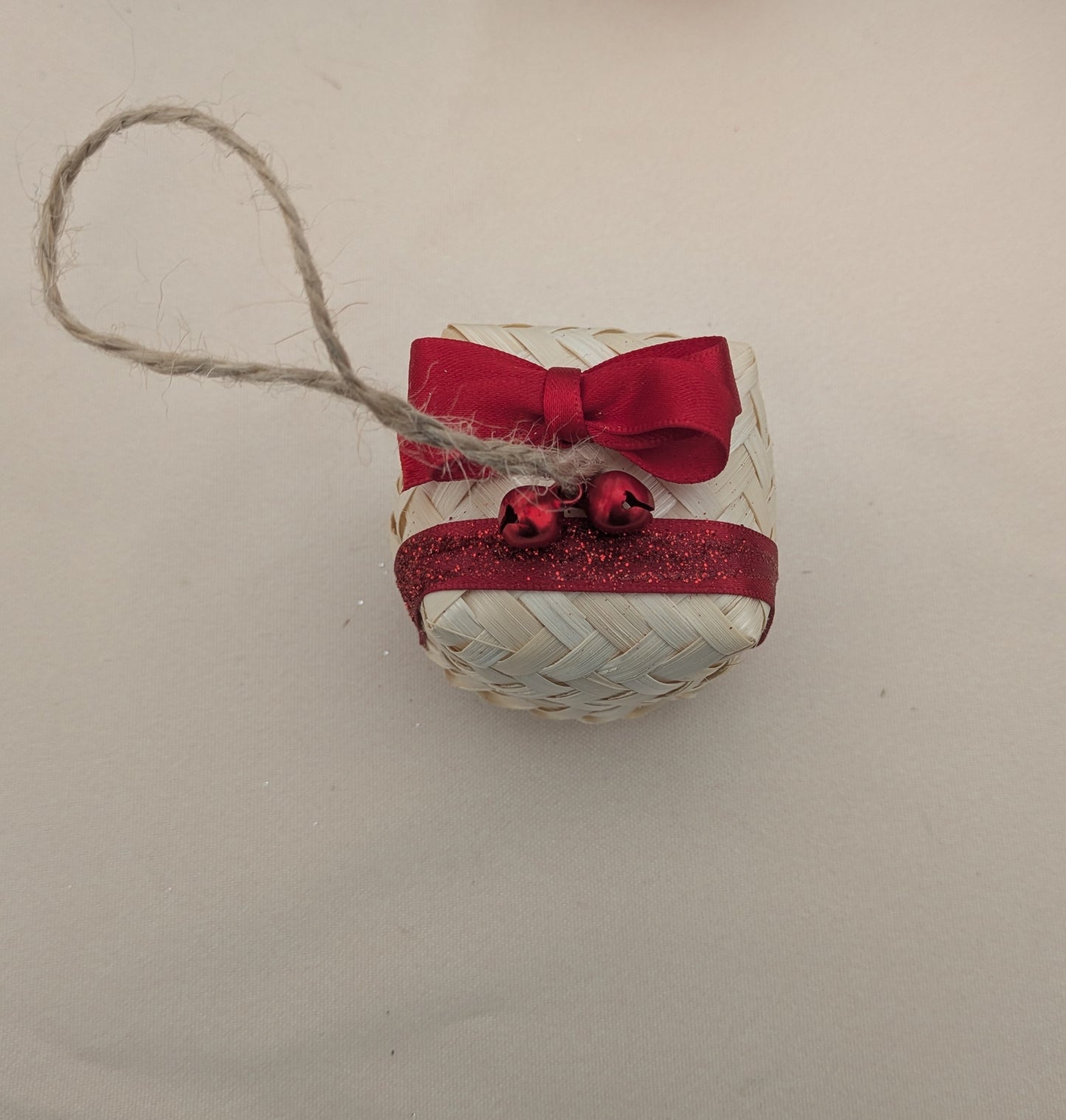 Christmas tree decoration - 3 colours available