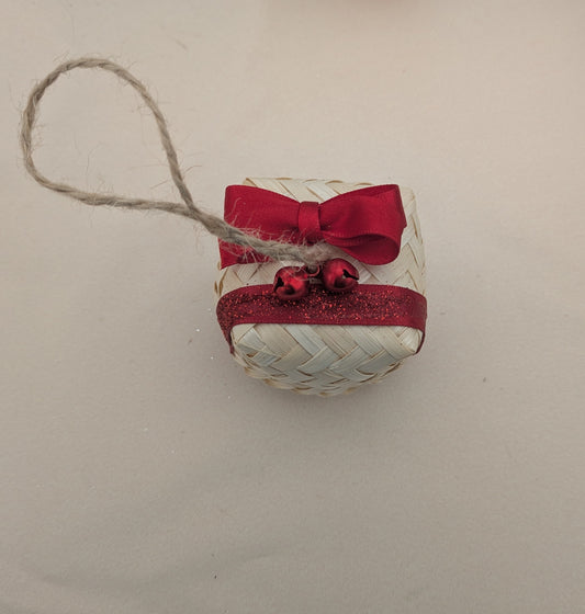 Christmas tree decoration - 3 colours available